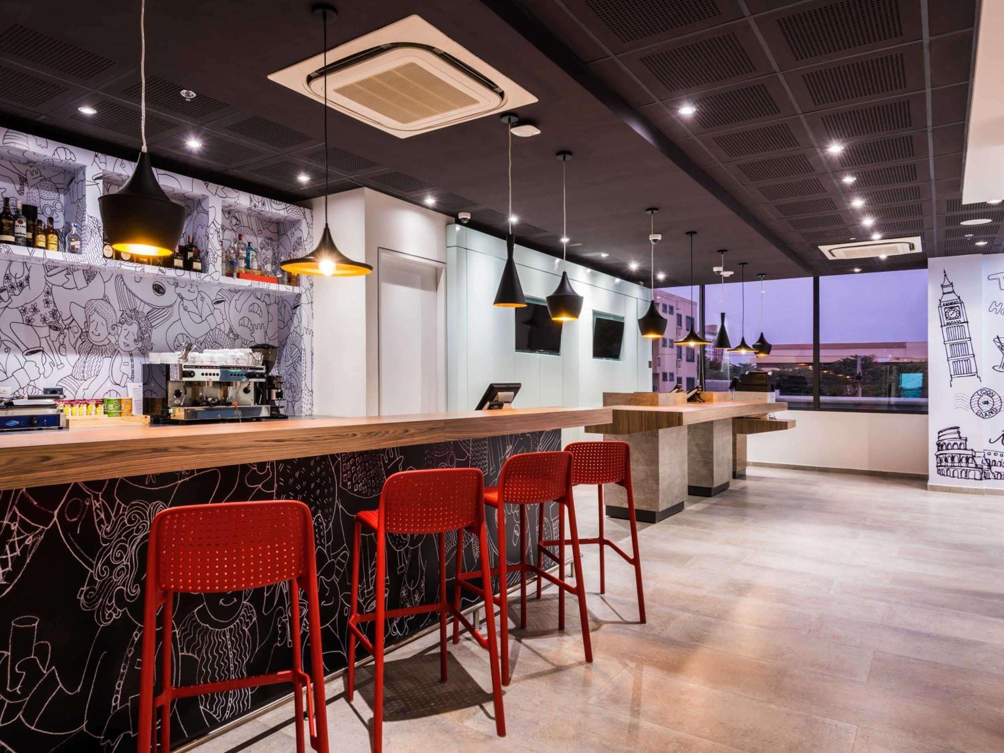 Ibis Barranquilla Hotel ภายนอก รูปภาพ